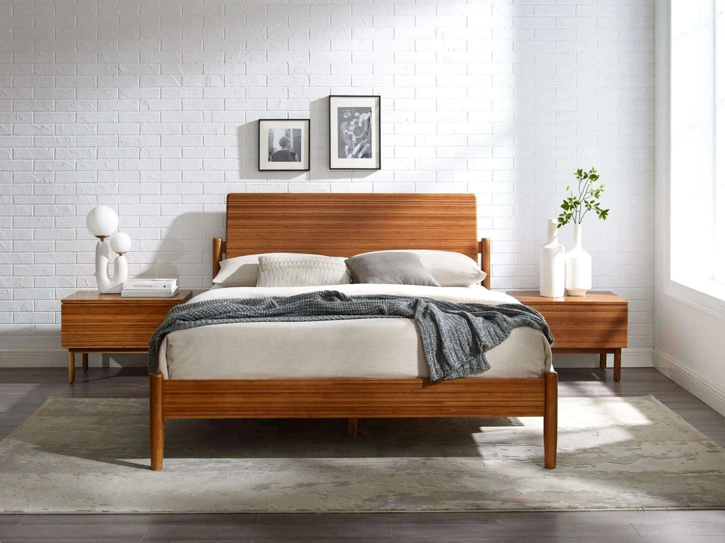 Monterey Platform Bed in Amber