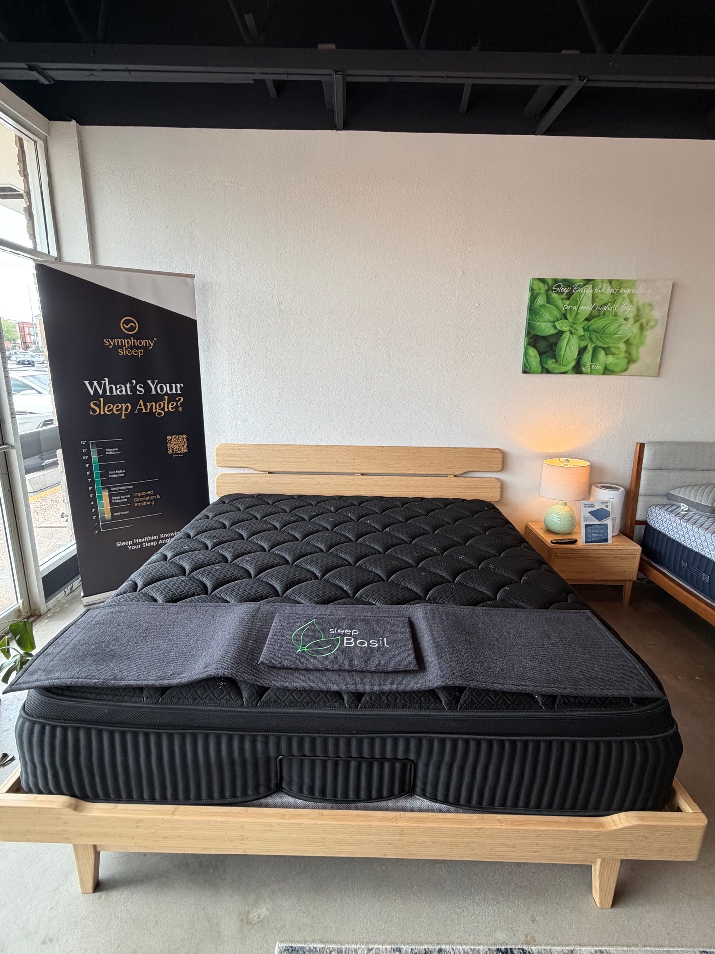 Mint Luxe Hybrid Mattress
